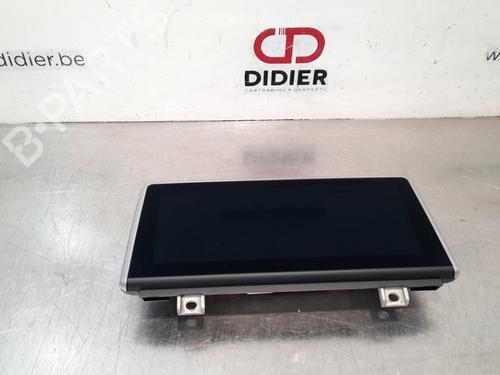 Used Display monitor BMW 5 (F10) 518 d (150 hp) 10893444