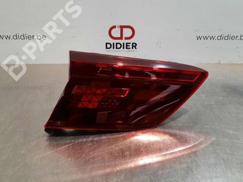 left-taillight-vw-tiguan-ad1-ax1-20-tdi-5na945307d-2016-10894728 main image