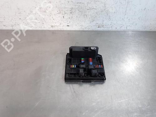 Used Fuse box RENAULT KOLEOS I (HY_) 2.0 dCi (HY0K) (150 hp) 29515605