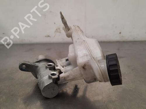 Brake master cylinder PEUGEOT 3008 II SUV (MC_, MR_, MJ_, M4_) 1.6 BlueHDi 115 (MCBHXW, MCBHYB) | BP23602489M77 
