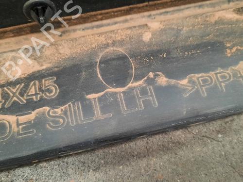 Left sideskirt MITSUBISHI ECLIPSE CROSS (GK_, GL_) 1.5 T-Mivec 4WD | BP17114232C115 