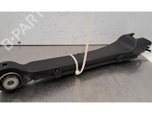 Used Right rear suspension arm Right rear suspension arm MERCEDES-BENZ C-CLASS (W205) C 220 d (205.014) (194 hp) 34105229 34105229