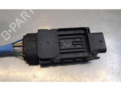 Electronic sensor LAND ROVER DISCOVERY SPORT (L550) 2.0 D180 MHEV 4x4 | BP37479393M84 - Image 3