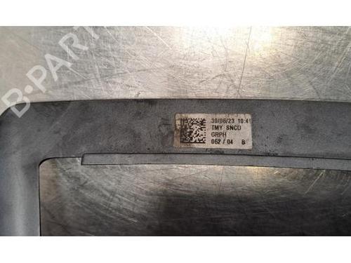 Display TESLA MODEL Y (5YJY) Long Range All-wheel Drive | BP30582489C48 - Image 3