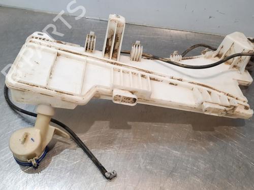 Windscreen washer tank PEUGEOT 3008 II SUV (MC_, MR_, MJ_, M4_) 1.5 BlueHDi 130 | BP15788564C113 
