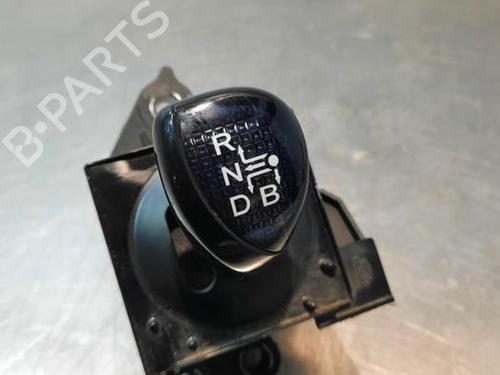 Gear lever TOYOTA AURIS (_E18_) 1.3 Dual-VVTi (NRE180_, NRE180R) | BP18236829M90 