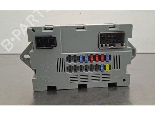Used Fuse box Fuse box JAGUAR F-PACE (X761) 3.0 SDV6 AWD (300 hp) 35772787 35772787