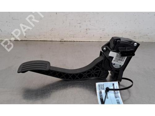 Pedale Pedale PEUGEOT 308 III (FB_, FH_, FP_, F3_, FM_) PureTech 130 (FPHNSL, FPHNST) (131 hp) 35935283 35935283