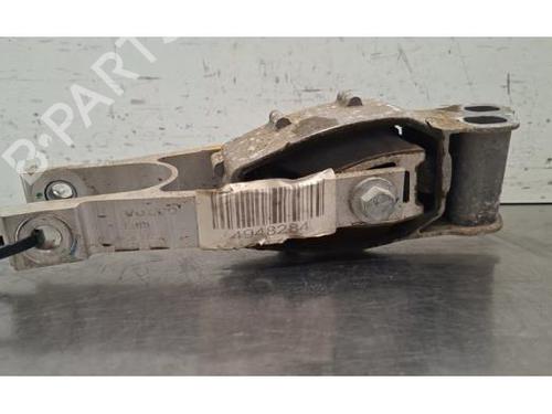 engine-mount-volvo-xc40-536-2017-39642344 main image