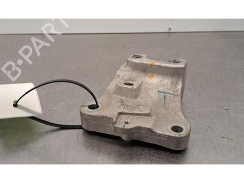 Used Engine mount CITROËN C3 IV (CC_, CB_) 1.2 PureTech 100 (CCHPV4) (101 hp) 30924355