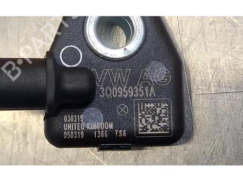 Electronic sensor SEAT ATECA (KH7, KHP) 1.5 TSI | BP40202075M84 - Image 3