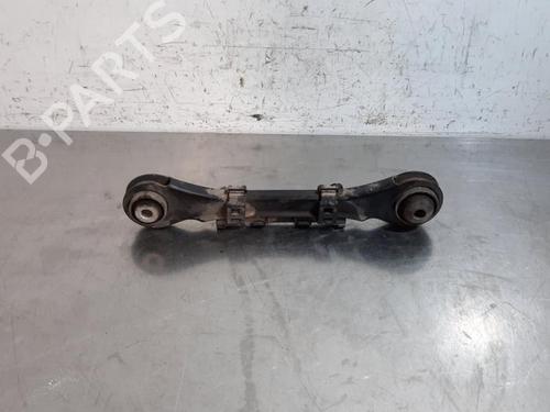 Højre bagtil bærearm BMW 1 (F20) 120 i (184 hp) 25795917