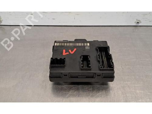 Used Electronic module Electronic module PEUGEOT 308 SW III (FC_, FJ_, FR_, F4_, FN_) PureTech 130 (FRHNSL, FRHNST) (131 hp) 32850653 32850653