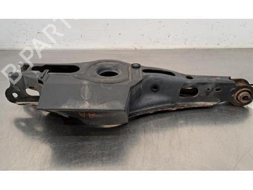 Used Right rear suspension arm TOYOTA RAV 4 V (_A5_, _H5_) 2.5 Hybrid (AXAH52) (218 hp) 28086335
