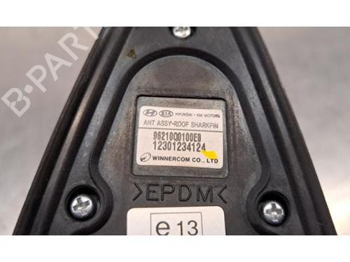 Antenna/Base HYUNDAI GETZ (TB) 1.6 | BP30163718C140