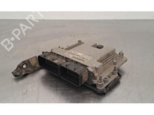 Used Engine control unit (ECU) PEUGEOT EXPERT Van (V_) 1.6 BlueHDi 115 (115 hp) 28013969