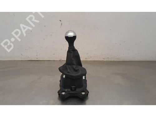 Used Gear lever Gear lever ALFA ROMEO GIULIA (952_) 2.2 D (952AFA25, 952AFM25, 952ALA25) (180 hp) 33859589 33859589