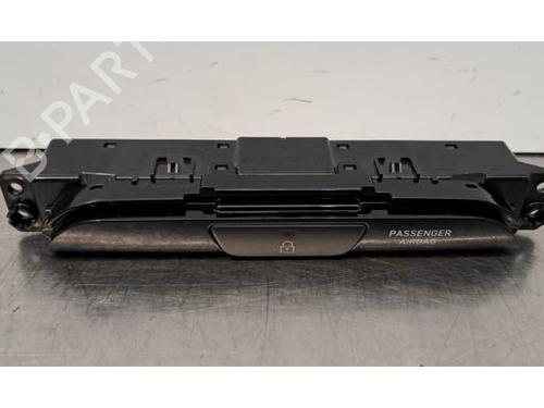 BP30915711O1 main image