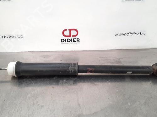 Høyre bak støtdemper RENAULT CLIO V (B7_) 1.3 TCe 130 (B7MF) (131 hp) 10888025