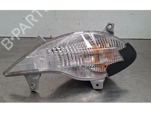 Used Right front fog light Right front fog light 37148556 37148556