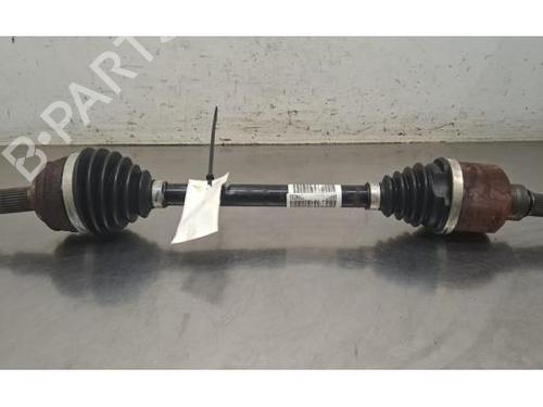 Used Left front driveshaft Left front driveshaft PEUGEOT 3008 II SUV (MC_, MR_, MJ_, M4_) 1.2 THP/ PureTech 130 (MRHNSM, MRHNSU, MRHNSJ, MRHNYW,... (131 hp) 40517902 40517902