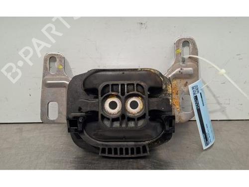 Used Engine mount OPEL ASTRA L (OV5) 1.2 (FPHNPJ) (110 hp) 32660943