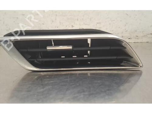 Used Air vent Air vent PEUGEOT 3008 II SUV (MC_, MR_, MJ_, M4_) 1.2 THP/ PureTech 130 (MRHNSM, MRHNSU, MRHNSJ, MRHNYW,... (131 hp) 40517821 40517821