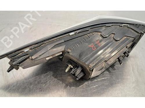 Right taillight PEUGEOT 308 III (FB_, FH_, FP_, F3_, FM_) BlueHDi 130 (FBYHZL, FBYHZT) | BP26534376C35 