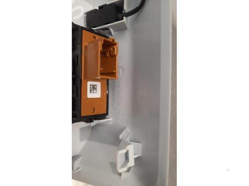 Interior roof light PEUGEOT 208 I (CA_, CC_) 1.6 HDi | BP23585760I8