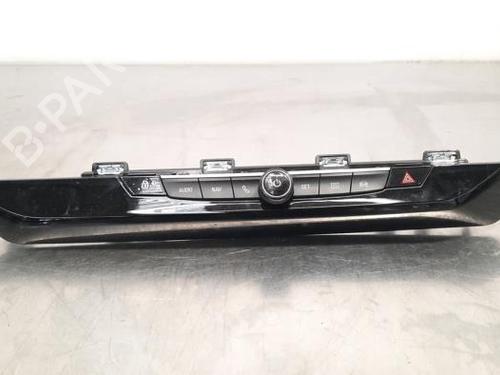 Used Switch OPEL GRANDLAND / GRANDLAND X (A18, P1UO) 1.2 (75) (131 hp) 23590422