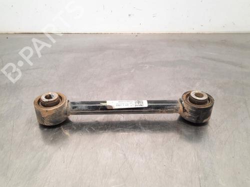 Used Left rear suspension arm HYUNDAI TUCSON (TL, TLE) 1.7 CRDi (116 hp) 15235441
