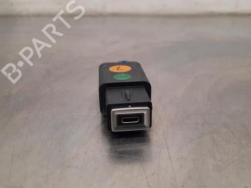 electronic-module-peugeot-308-iii-fb_-fh_-fp_-f3_-fm_-2021-23628967 main image