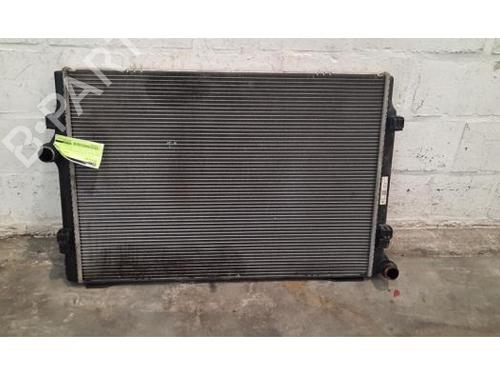 Used Water radiator AUDI A3 Limousine (8VS, 8VM) S3 quattro (300 hp) 25610488