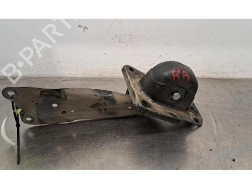 Used Right rear suspension arm VW TOURAN (5T1) 2.0 TDI (150 hp) 23641899