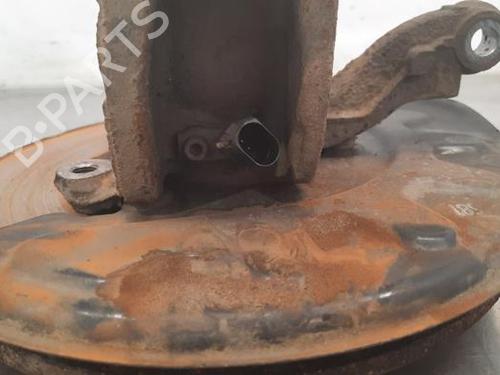 Left front steering knuckle SKODA FABIA III Estate (NJ5) 1.0 TSI | BP23614619M25 
