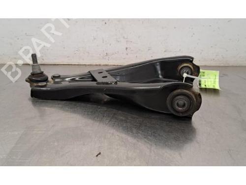 Used Right front suspension arm DACIA DUSTER (HM_) 1.3 TCe 150 (HMM3) (150 hp) 25843729
