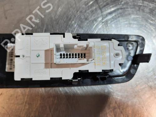 Switch PEUGEOT EXPERT Van (V_) 2.0 BlueHDi 120 | BP26668529I30