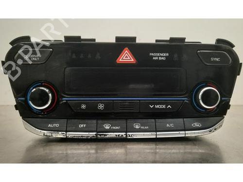 Used Climate control HYUNDAI IONIQ (AE) Electric (136 hp) 23637172