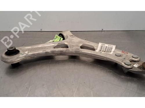 Used Right front suspension arm PEUGEOT 308 III (FB_, FH_, FP_, F3_, FM_) e-308 (FMZKWZ) (156 hp) 30501199