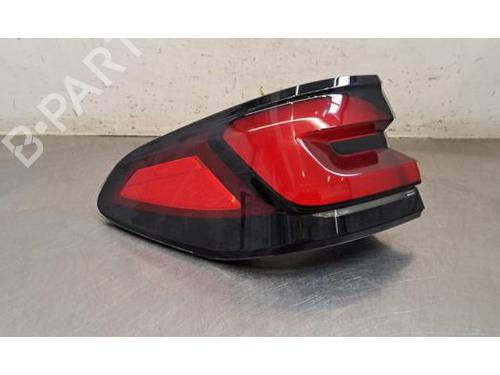 left-taillight-bmw-5-touring-g31-2017-37498964 main image