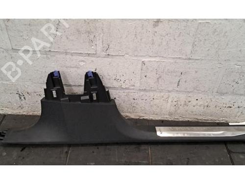 Used Left sideskirt CITROËN C5 AIRCROSS (A_) 1.6 Hybrid 225 (A45GFR) (224 hp) 31698723