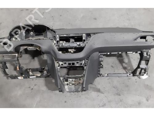 Used Dashboard PEUGEOT 208 I (CA_, CC_) 1.2 VTI 82 (82 hp) 21674428
