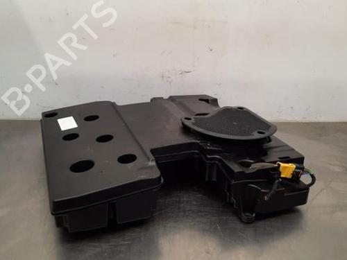 Used Speaker PEUGEOT 3008 II SUV (MC_, MR_, MJ_, M4_) 1.2 THP/ PureTech 130 (MRHNSM, MRHNSU, MRHNSJ, MRHNYW,... (131 hp) 23610014