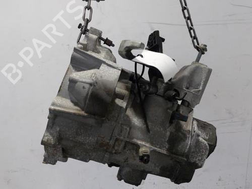Used Gearbox VW T-ROC (A11, D11) 1.0 TSI (115 hp) 23611404