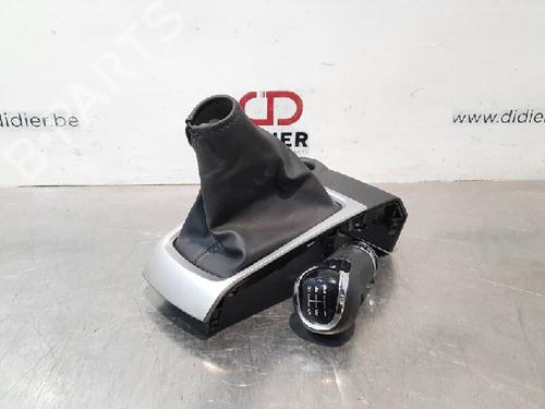Used Gear lever NISSAN MICRA V (K14) 0.9 IG-T (90 hp) 17110677