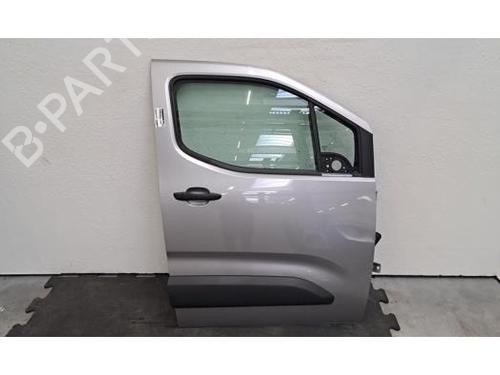 Used Right front door Right front door 39064770 39064770