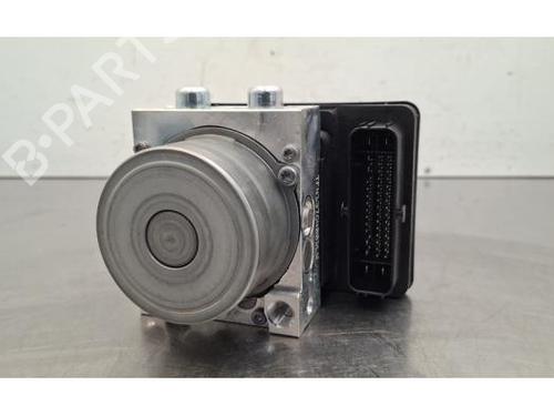 abs-pump-audi-q4-e-tron-suv-f4b-2020-37148390 main image