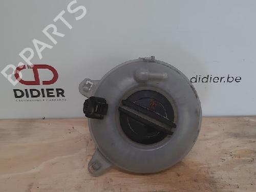 Used Expansion tank VW TIGUAN (AD1, AX1) 2.0 TDI (150 hp) 10878607