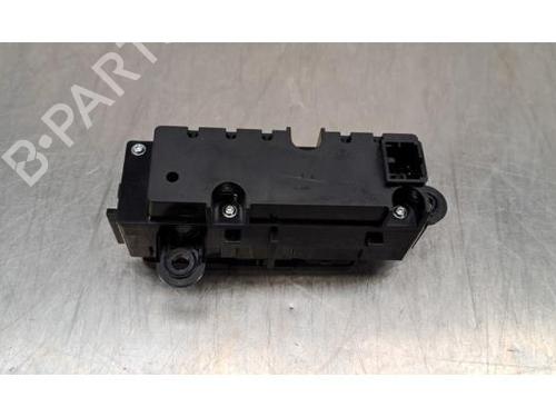 Switch AUDI Q4 E-TRON SUV (F4B) 45 | BP29493920I30 