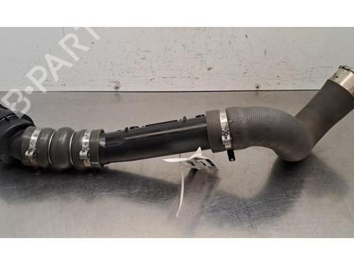 intercooler-pipe-renault-clio-iv-bh_-2012-2013-2014-2015-2016-2017-2018-2019-2020-2021-37686306 main image